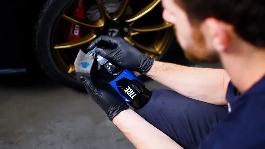 Кварцевое защитное керамическое покрытие для резины Gyeon Q2 Tire 500мл 8809973751559 фото
