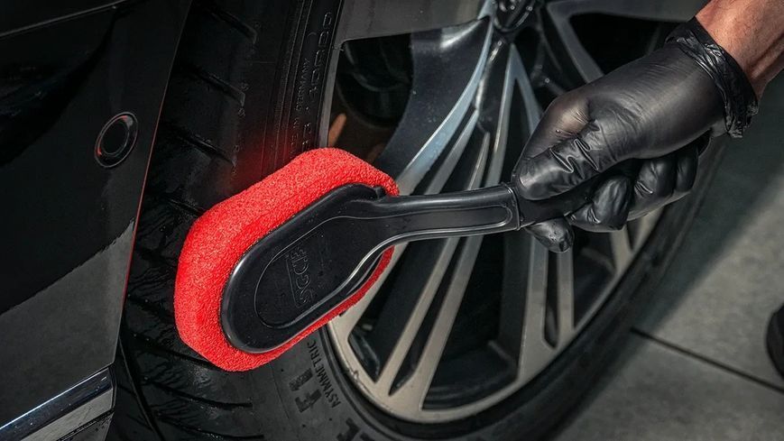 Аплікатор SGCB Tire Shine Applicator Red V 1.0 SGGD085 фото