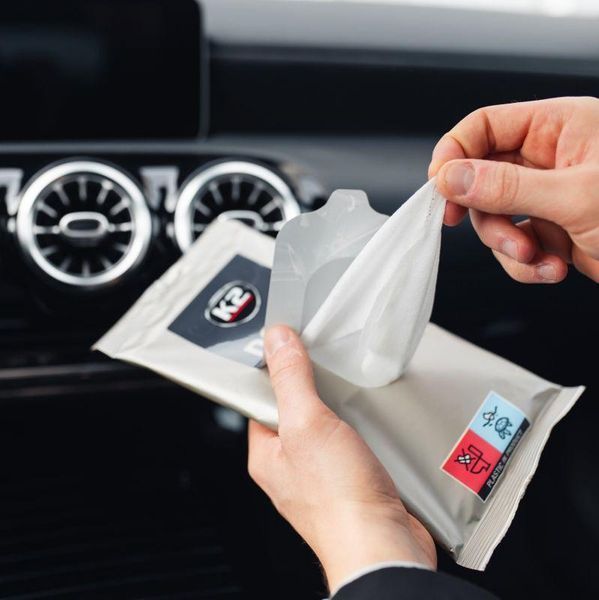 Серветки вологі K2 Polo Matt Wipes для очищення панелі приладів та пластикових деталей матові 24 шт K20519 фото