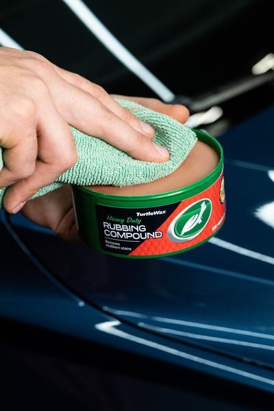 ПОЛІРУВАЛЬНА ПАСТА АБРАЗИВНА ЧЕРВОНА TURTLE WAX RED RUBBING COMPOUND 300 МЛ 53188 фото